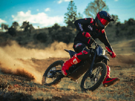 5 Safety Features Every Electric Dirt Bike Must Have This Year