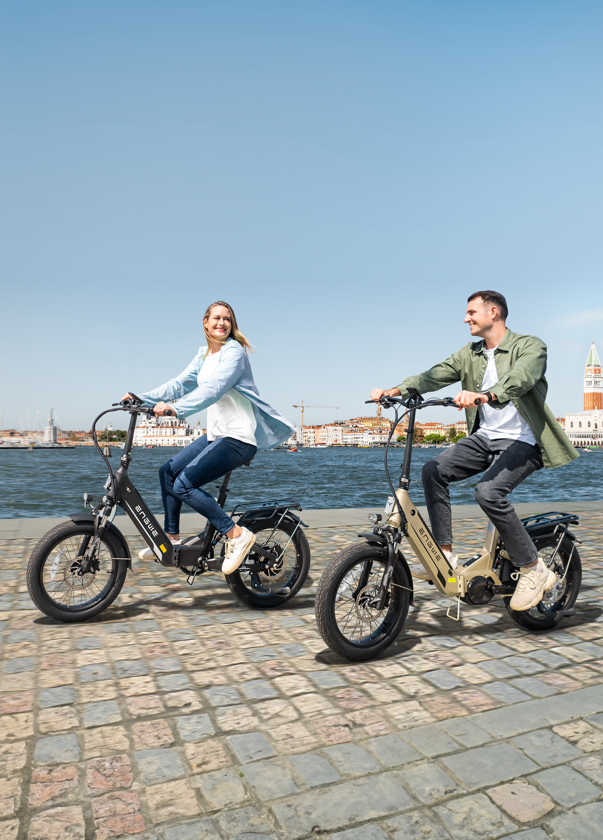 ENGWE L20 3.0 lifestyle riding image