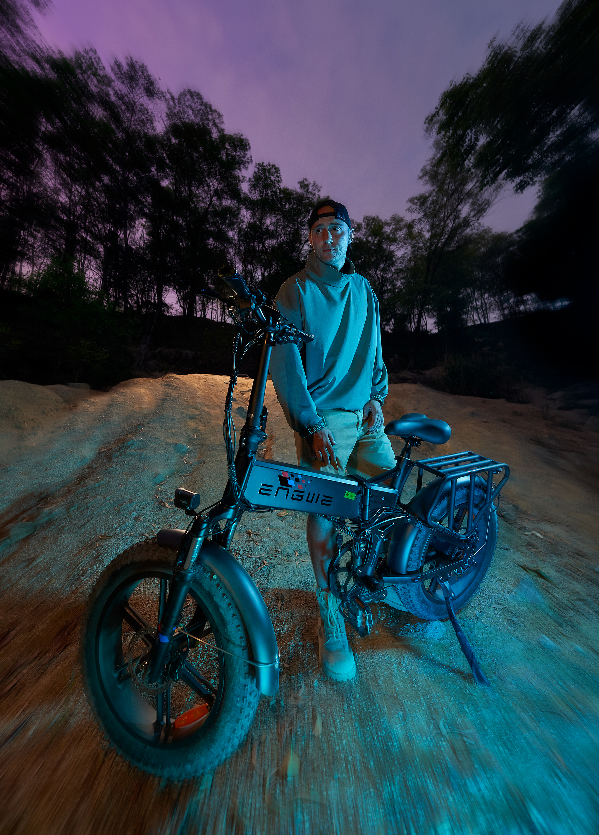 ENGWE Engine Pro night riding